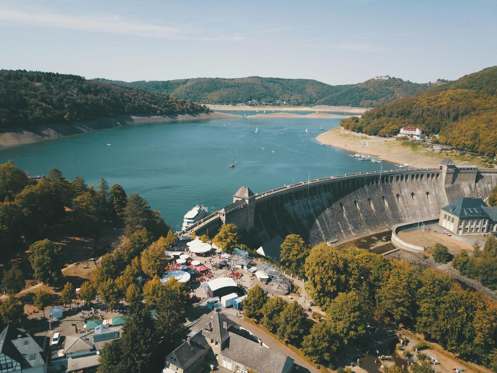 Ferienhaus Schoene Aussicht Ferienwohnung Rot Hemfurth-Edersee Luaran gambar