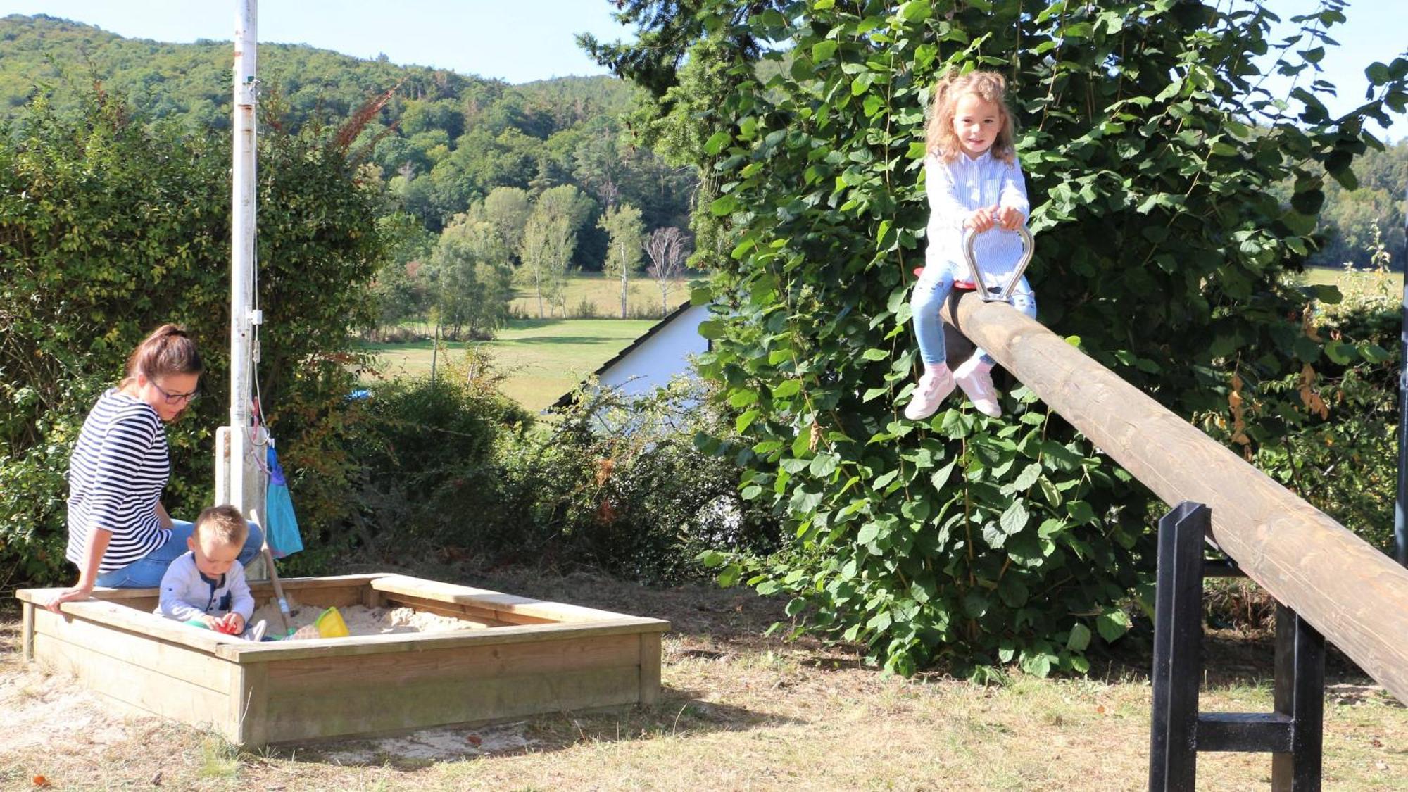 Ferienhaus Schoene Aussicht Ferienwohnung Rot Hemfurth-Edersee Luaran gambar