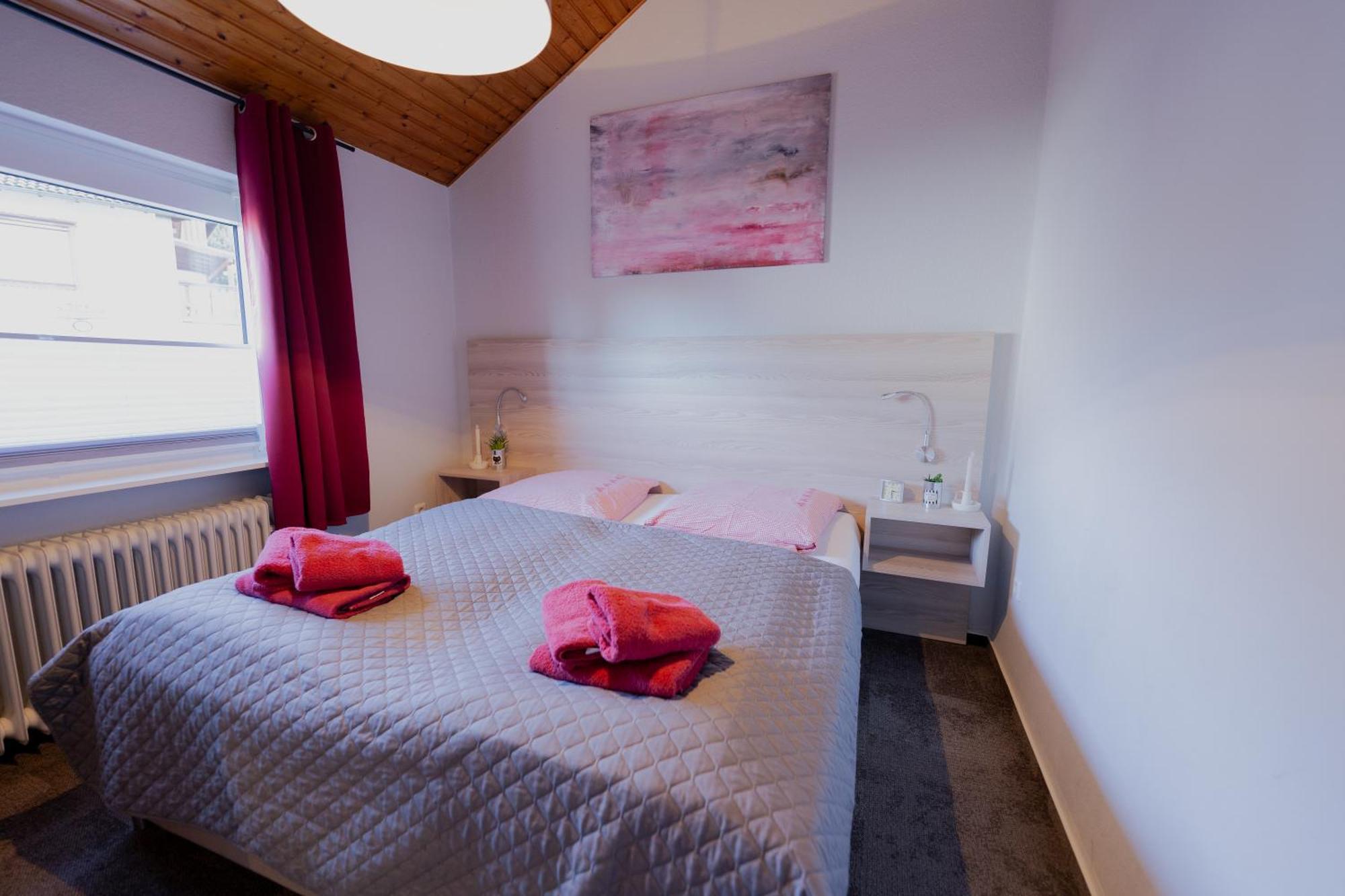 Ferienhaus Schoene Aussicht Ferienwohnung Rot Hemfurth-Edersee Luaran gambar